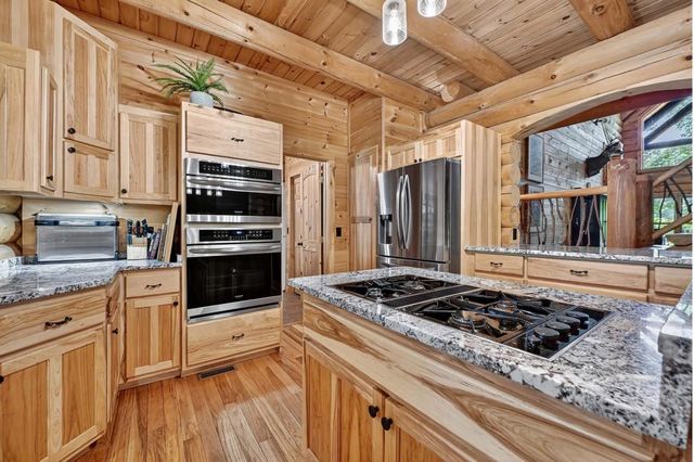 505 Old Salem Road, Mineral Bluff, GA 30559