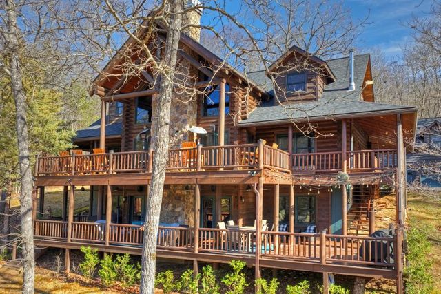 505 Old Salem Road, Mineral Bluff, GA 30559