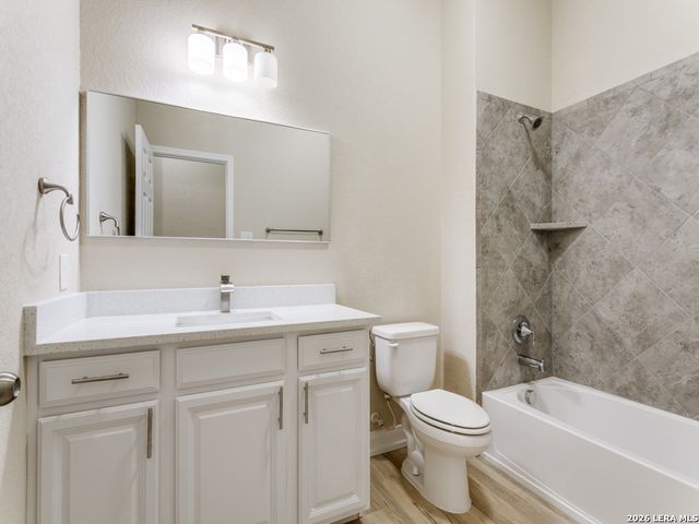 615 Ridgebranch, New Braunfels, TX 78130