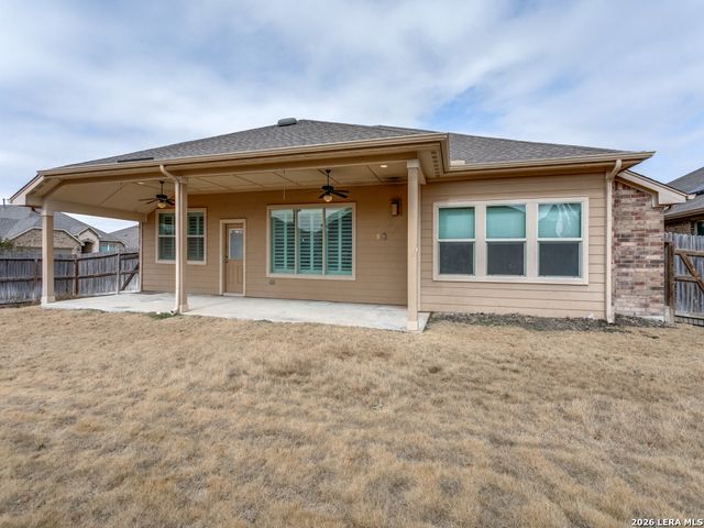 615 Ridgebranch, New Braunfels, TX 78130