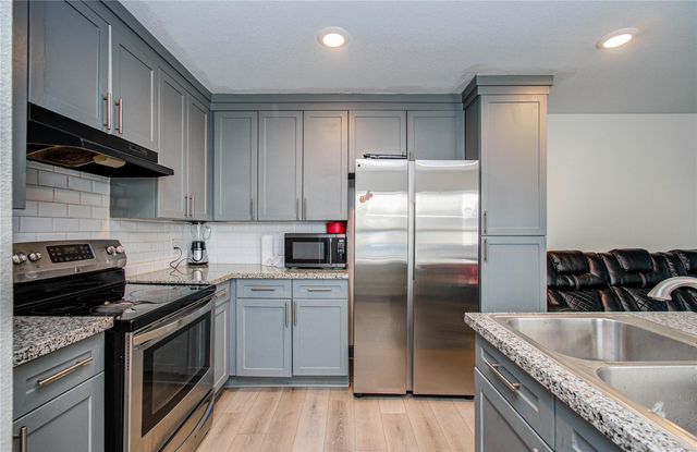 8134 Richland Drive A, Houston, TX 77028