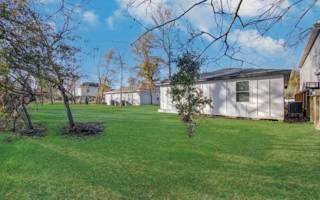 8134 Richland Drive A, Houston, TX 77028