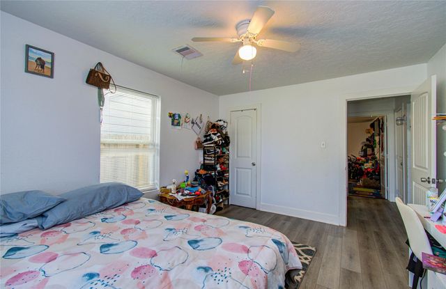 8134 Richland Drive A, Houston, TX 77028