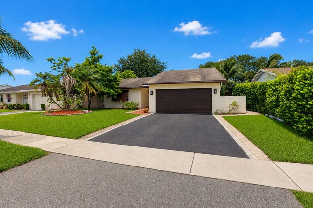 9510 Affirmed Lane, Boca Raton, FL 33496