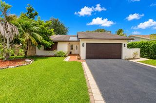 9510 Affirmed Lane, Boca Raton, FL 33496