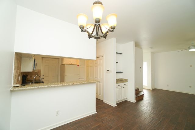 14400 Montfort Drive 902, Dallas, TX 75254