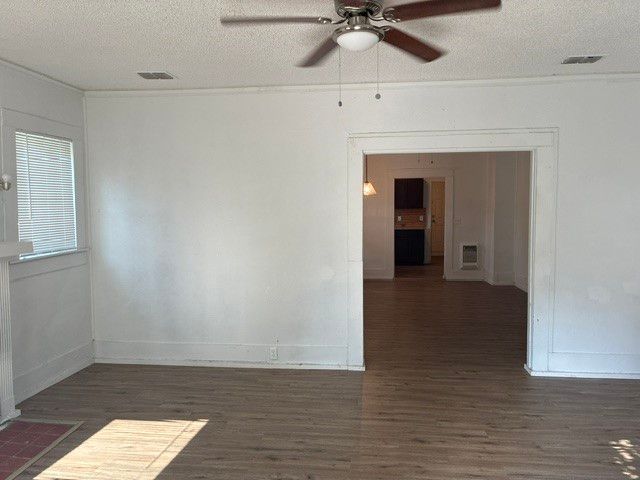 3905 Stuart Street, Greenville, TX 75401