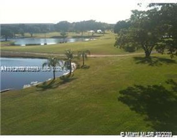 200 SW 132nd Way 104L, Pembroke Pines, FL 33027
