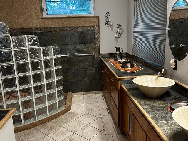 6421 S Dorset Rd, Spokane, WA 99224