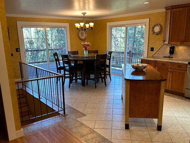 6421 S Dorset Rd, Spokane, WA 99224