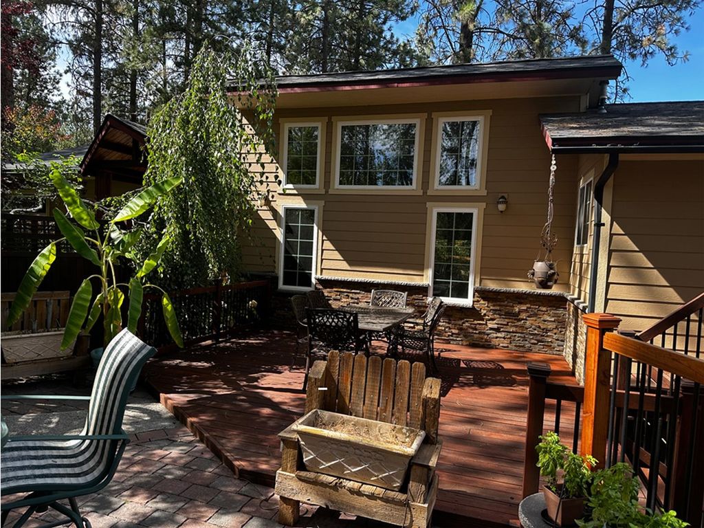 6421 S Dorset Rd, Spokane, WA 99224