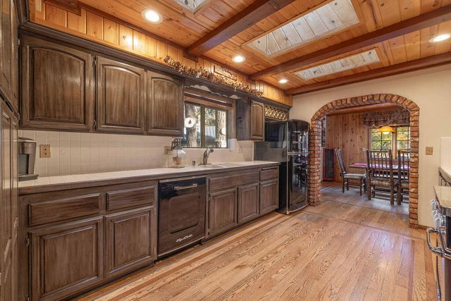 1000 Holden Avenue, Big Bear, CA 92314