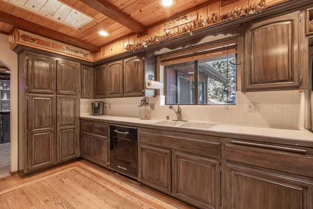 1000 Holden Avenue, Big Bear, CA 92314