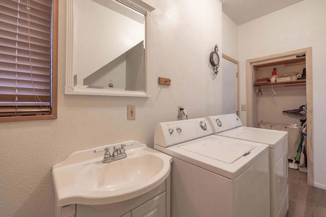 1000 Holden Avenue, Big Bear, CA 92314