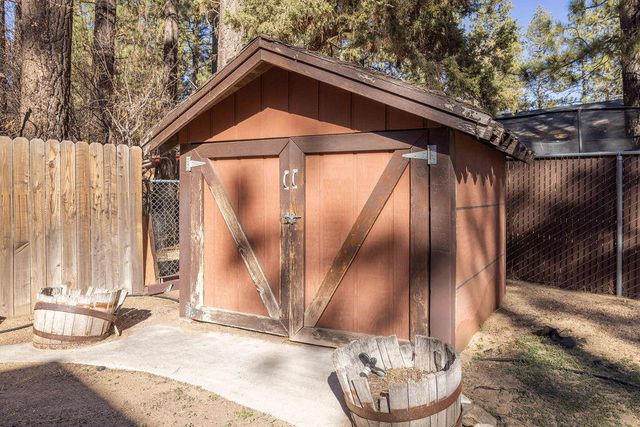1000 Holden Avenue, Big Bear, CA 92314