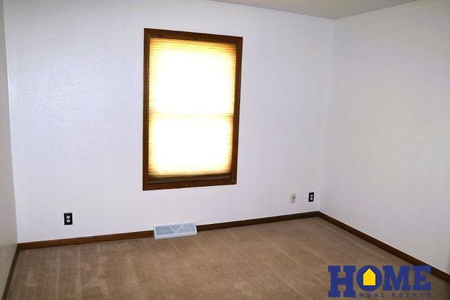 1502 Spruce Street, Wahoo, NE 68066