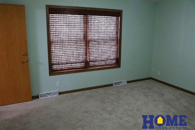 1502 Spruce Street, Wahoo, NE 68066