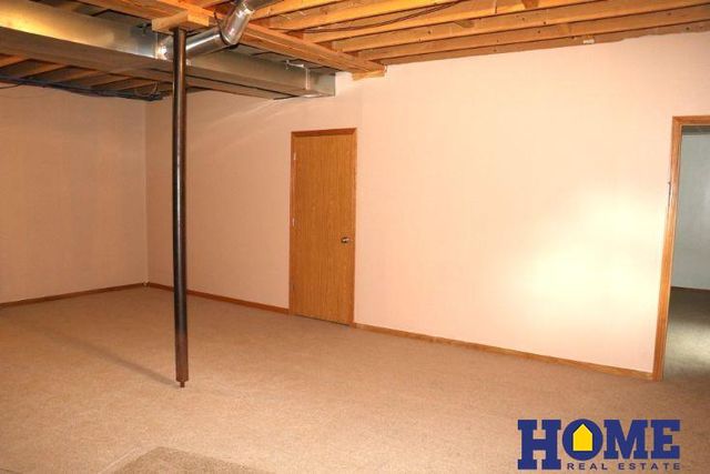 1502 Spruce Street, Wahoo, NE 68066