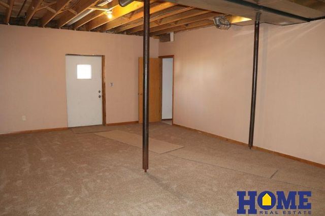 1502 Spruce Street, Wahoo, NE 68066