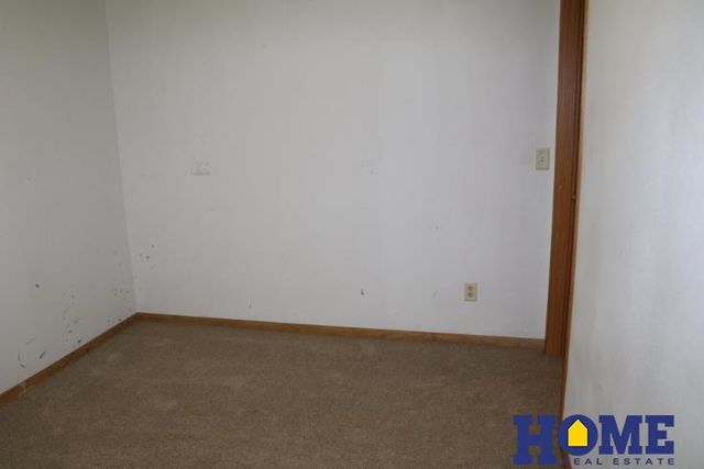 1502 Spruce Street, Wahoo, NE 68066