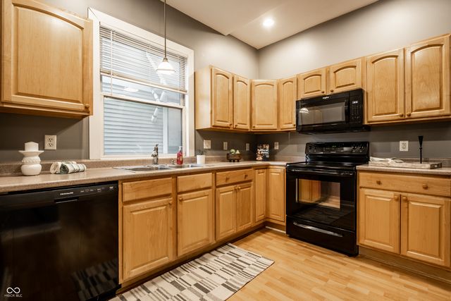 1907 N Delaware Street D, Indianapolis, IN 46202