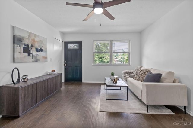 1639 W Kemper Road, Forest Park, OH 45240