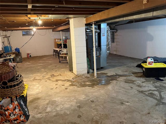 6644 Dorwood Road, Saginaw, MI 48601