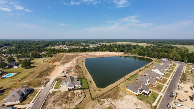 6309 BEVAN LAKE DR, Arlington, TN 38002