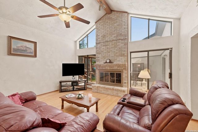 1514 Caper St, San Antonio, TX 78232