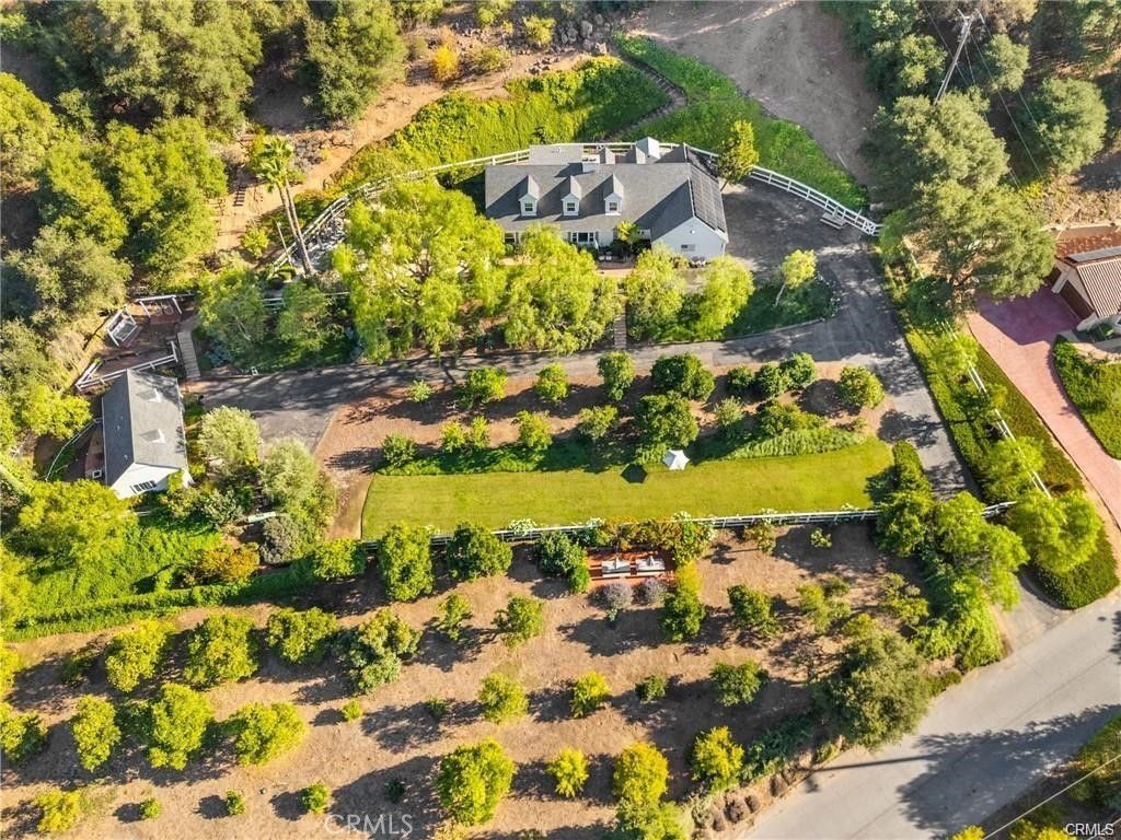 3945 Pala Mesa, Fallbrook, CA 92028 — exterior