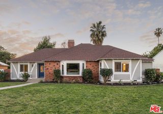 6819 Chisholm Avenue, Van Nuys, CA 91406