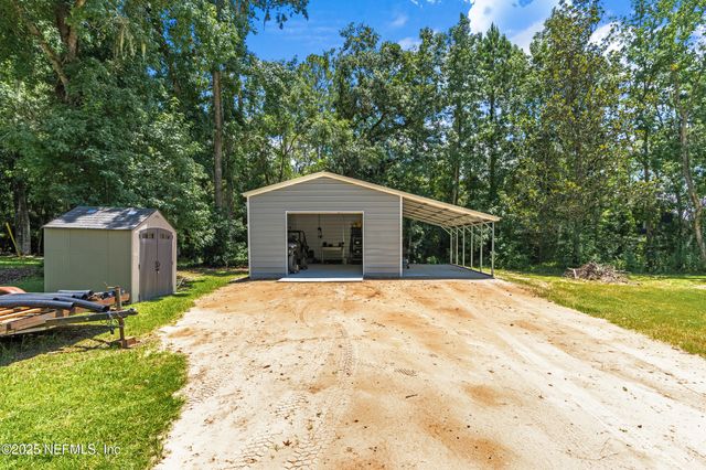 211 KNIGHT BOXX Road, Middleburg, FL 32068