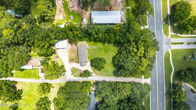 211 KNIGHT BOXX Road, Middleburg, FL 32068