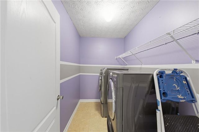 4693 Shaded Oak Lane, Forest Park, GA 30297