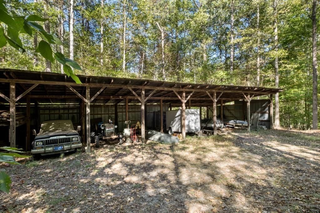Image 60 of property listing at 13250 Birmingham Highway, Milton, GA 30004