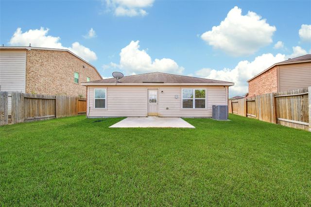 12122 Trawler Place, Texas City, TX 77568