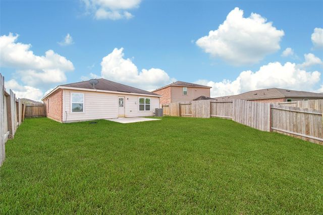 12122 Trawler Place, Texas City, TX 77568
