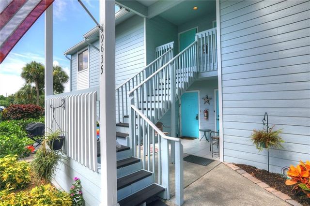 9635 Riverside Dr 4, Sebastian, FL 32958