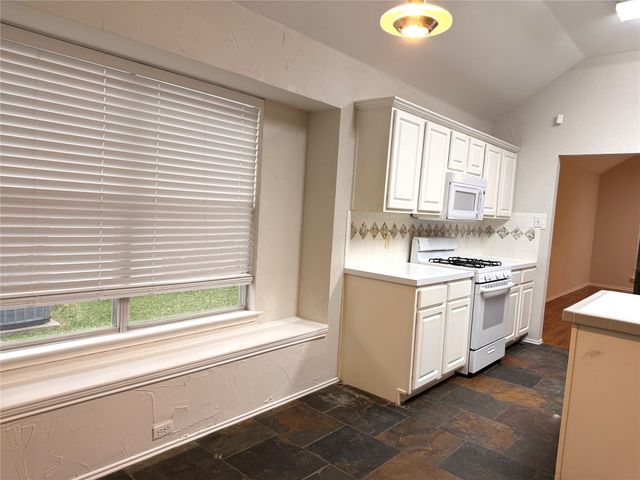 11112 Amber Valley Drive, Frisco, TX 75035