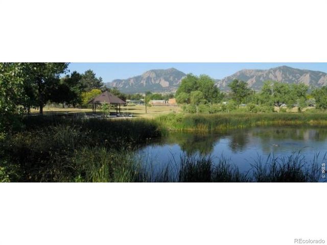 540 Mohawk Drive 15, Boulder, CO 80303