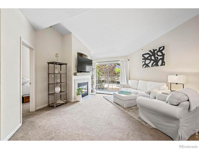 540 Mohawk Drive 15, Boulder, CO 80303