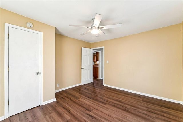 11432 E 17TH Street, Independence, MO 64052