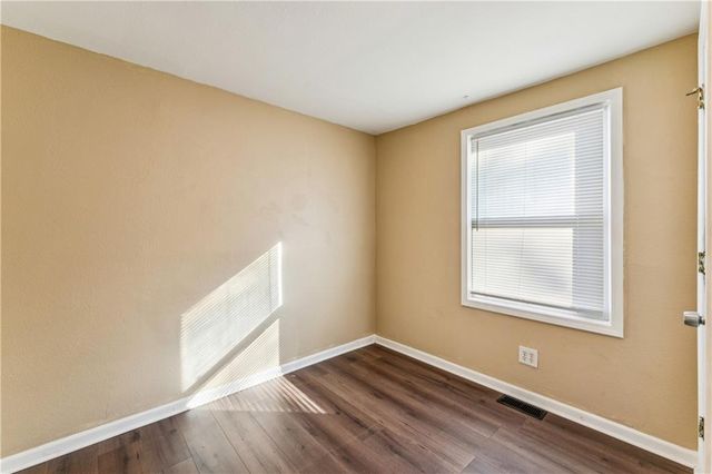 11432 E 17TH Street, Independence, MO 64052