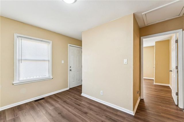 11432 E 17TH Street, Independence, MO 64052