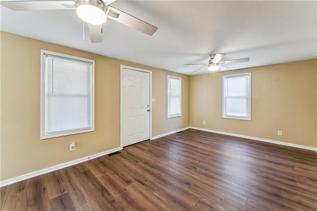 11432 E 17TH Street, Independence, MO 64052