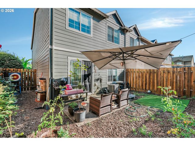 870 Nw 3RD Ave, Canby, OR 97013