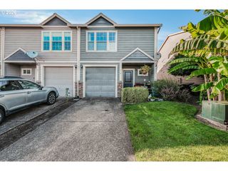 870 Nw 3RD Ave, Canby, OR 97013