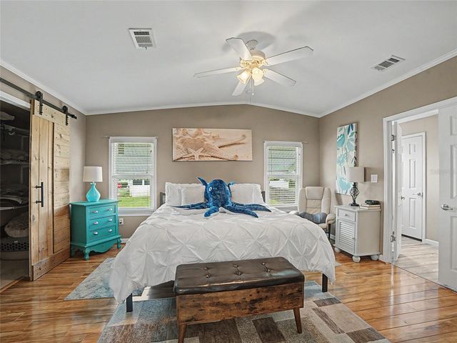 37513 CAMPO AVENUE, Zephyrhills, FL 33541