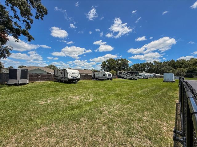 37513 CAMPO AVENUE, Zephyrhills, FL 33541