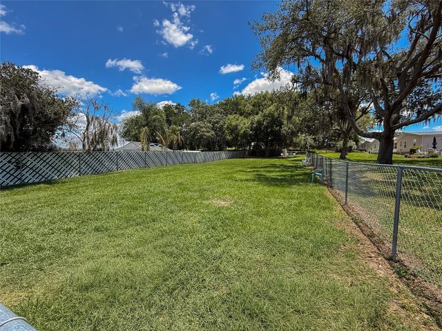 37513 CAMPO AVENUE, Zephyrhills, FL 33541